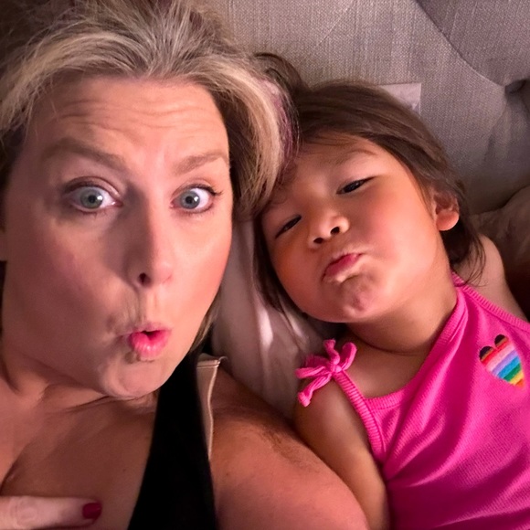 Meet your Posher, Lyndsay - Picture 1 of 1